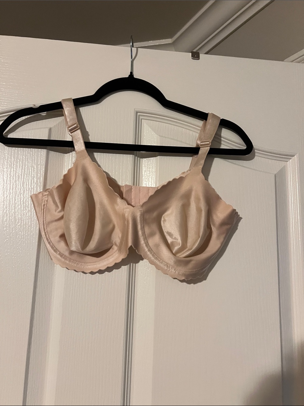 Playtex Satin Underwire Bra - Light Beige